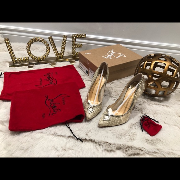 Christian Louboutin - Gold Mesh Lace Leather Pumps - Picture 4 of 8